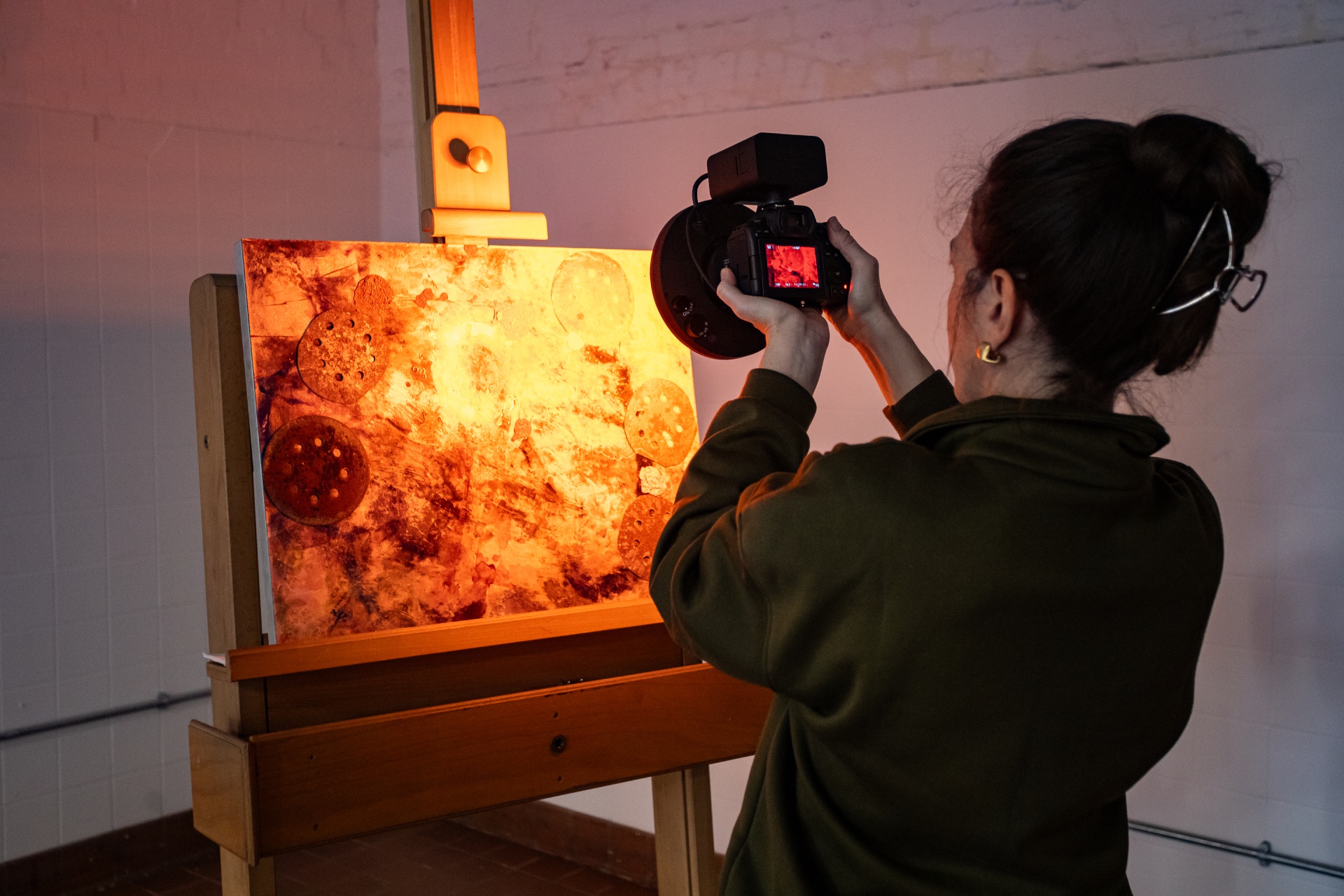 MATIS camera scanning artwork